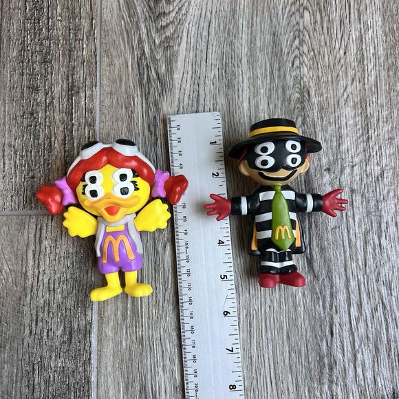 McDonalds CACTUS PLANT BIRDIE HAPPY MEAL TOY FIGURES CROCS KEYCHAIN LOT - Picture 7 of 10